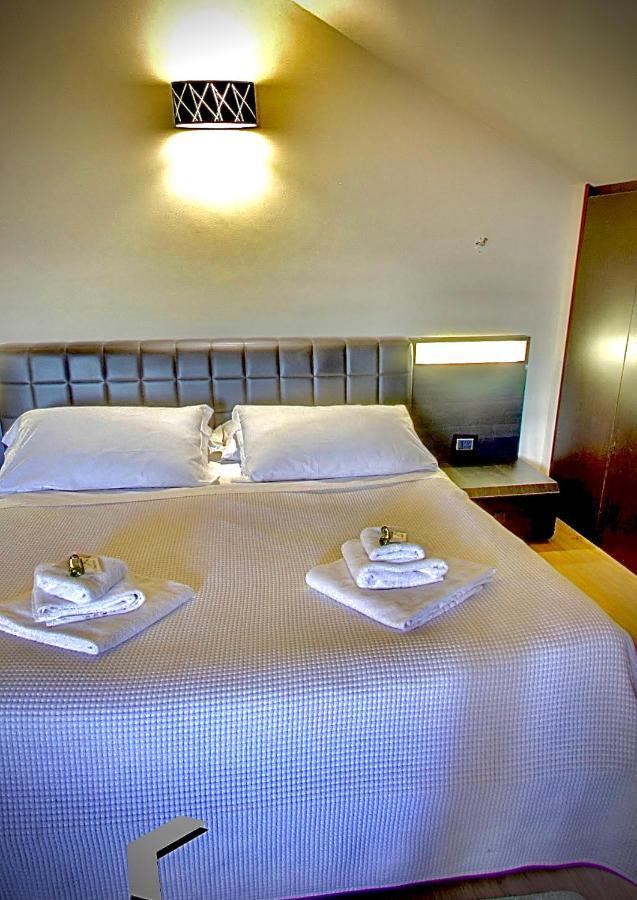 Hotel Borgo Manzoni - Charming House Rozzano Zewnętrze zdjęcie